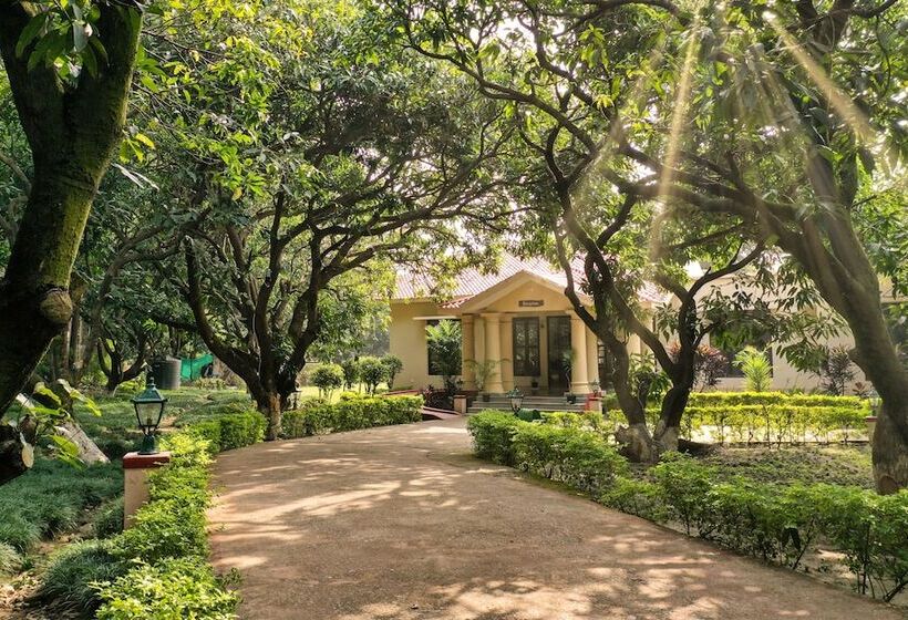 בית מלון כפרי Nadiya Parao Resort, Corbett