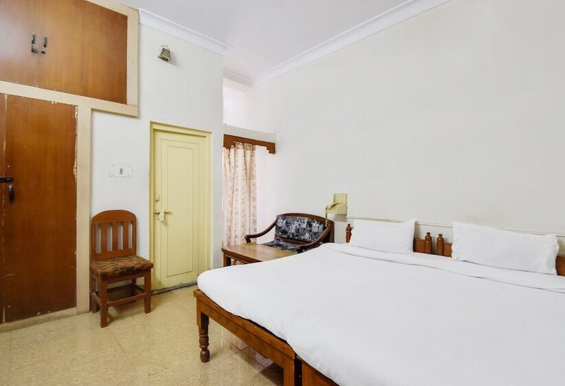 فندق Spot On 47388 Dutta Guest House