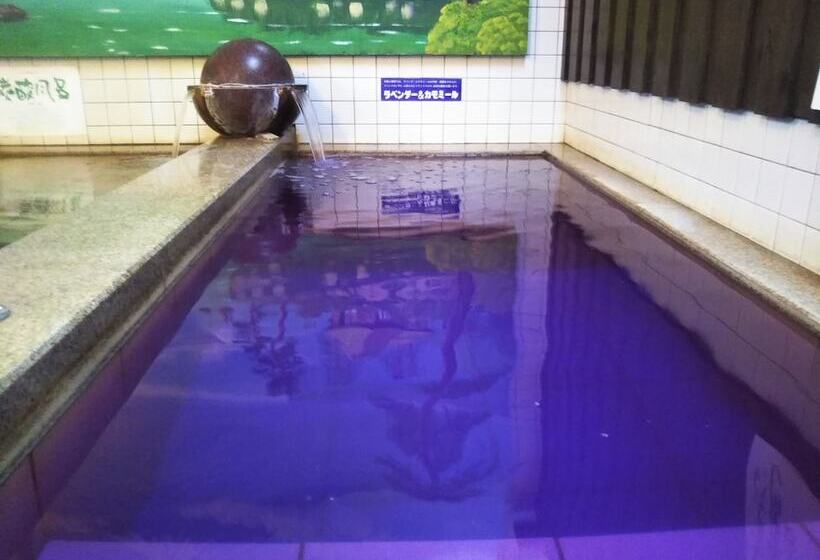 ريوكان Yuya Takanoyu Bekkan