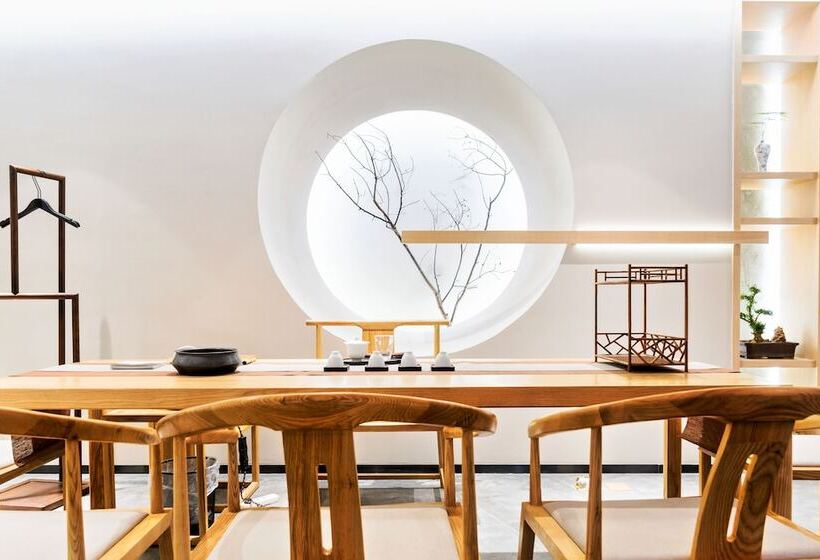 Atour Hotel High Tech Sagacious Ankang