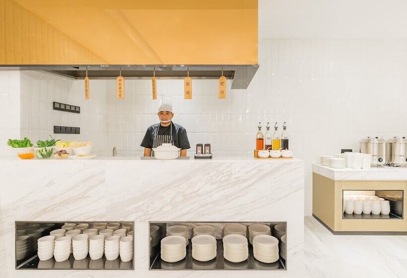 Atour Hotel Tianshui High Speed Railway Station Tianshui