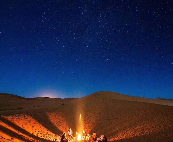 فندق Berber Camp