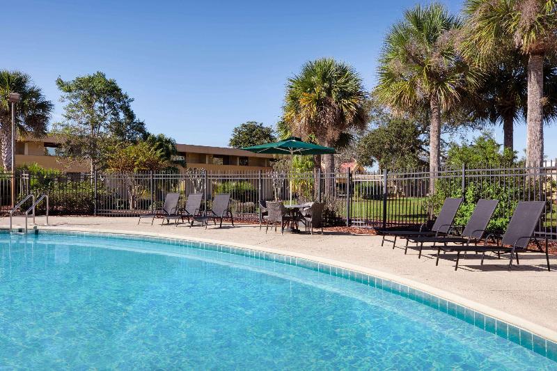 호텔 Baymont By Wyndham Daytona Beach   Intl Speedway
