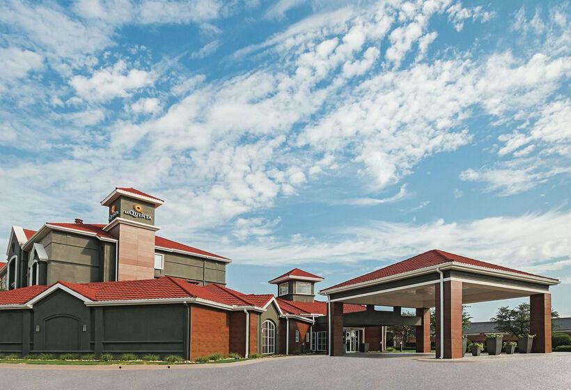 هتل La Quinta Inn & Suites By Wyndham Fort Worth City View