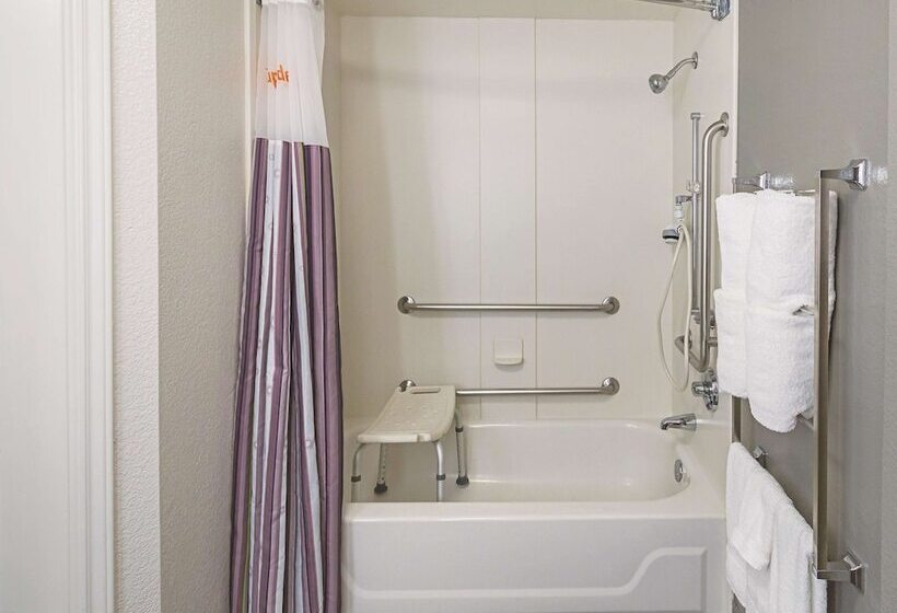 هتل La Quinta Inn & Suites By Wyndham Fort Worth City View