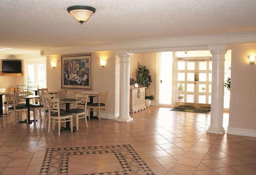 호텔 La Quinta Inn By Wyndham Clute Lake Jackson