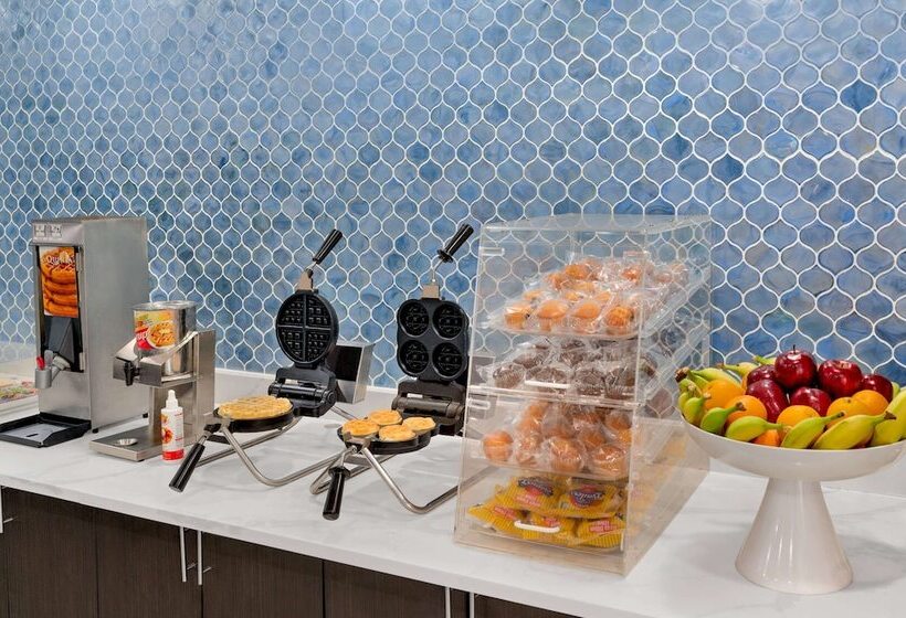 호텔 La Quinta Inn By Wyndham Columbus Airport Area