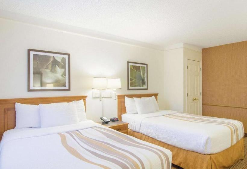 هتل La Quinta Inn By Wyndham Denver Cherry Creek