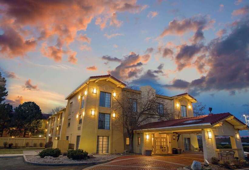 Отель La Quinta Inn By Wyndham Denver Golden