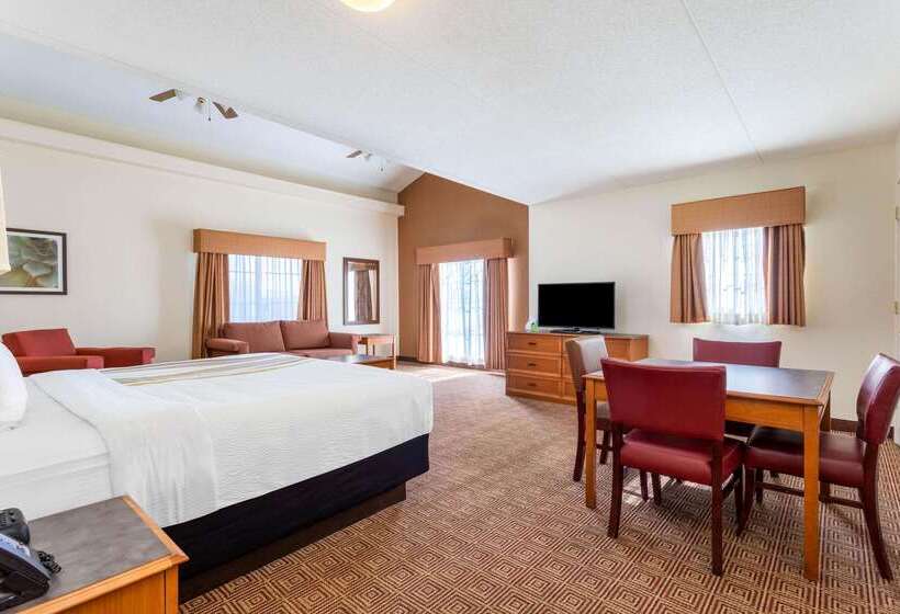 هتل La Quinta Inn By Wyndham Huntsville Research Park