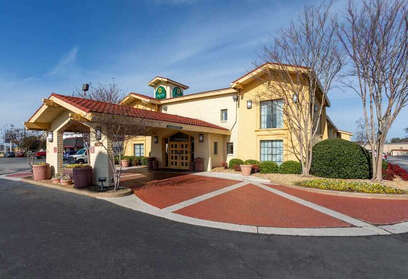 هتل La Quinta Inn By Wyndham Huntsville Research Park