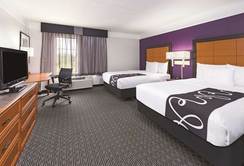 هتل La Quinta Inn By Wyndham Odessa