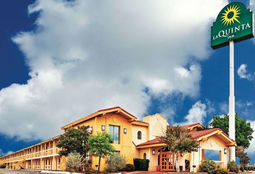 هتل La Quinta Inn By Wyndham Odessa