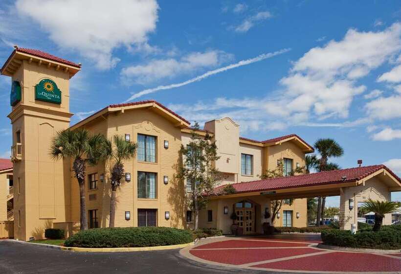 فندق La Quinta Inn By Wyndham Orlando Airport West