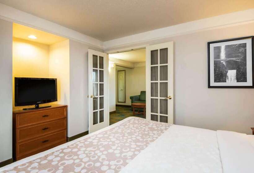 هتل La Quinta By Wyndham Colorado Springs South Airport
