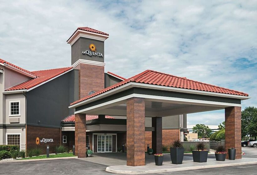 هتل La Quinta By Wyndham Fort Worth North
