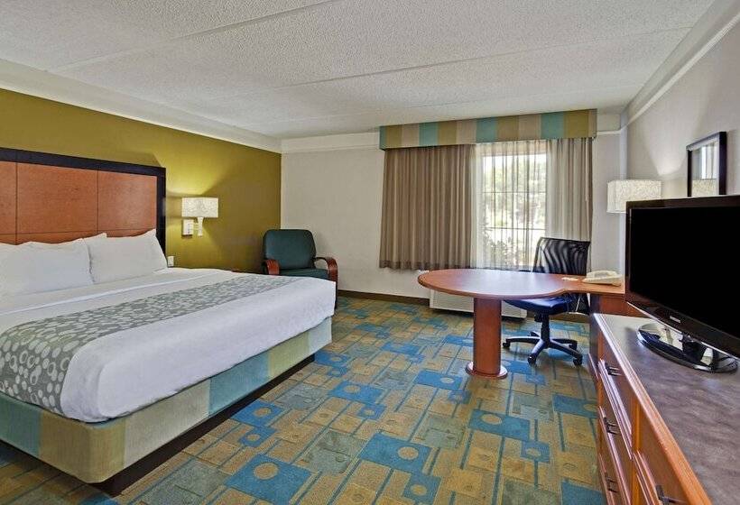 هتل La Quinta By Wyndham Ft. Lauderdale Airport