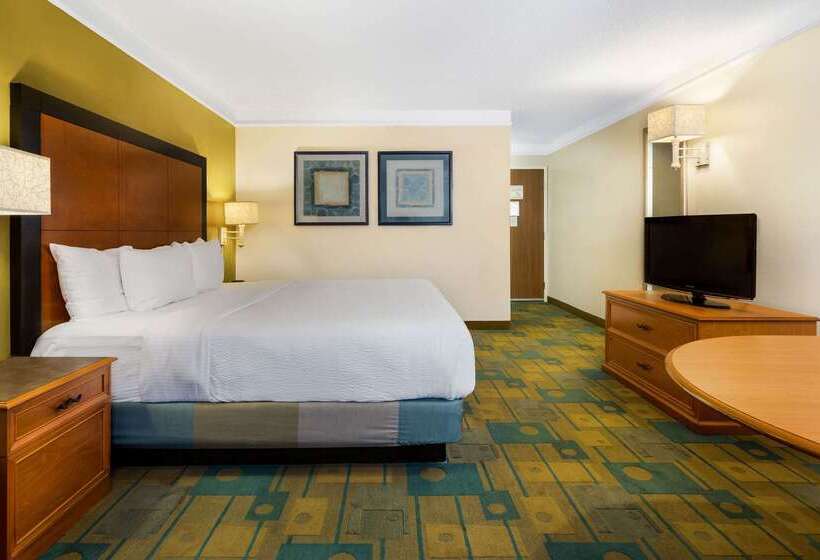 فندق La Quinta By Wyndham St. Pete Clearwater Airport