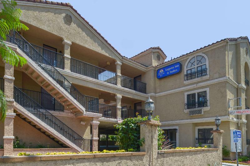 בית מלון כפרי Laguna Inn And Suites