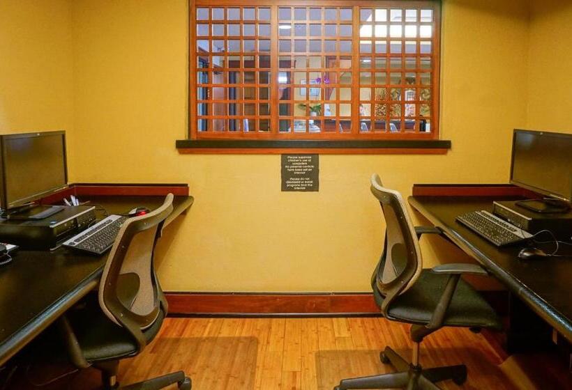 فندق Larkspur Landing Extended Stay Suites South San Francisco