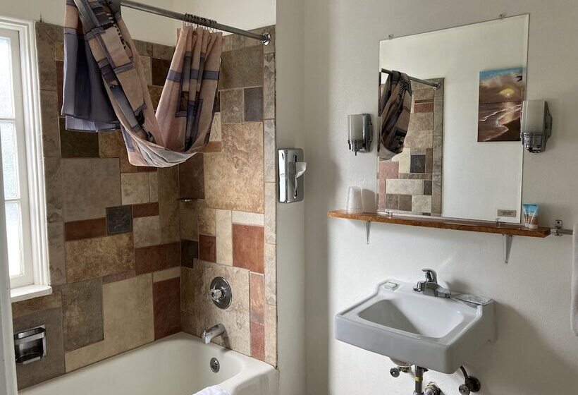 酒店 Lighthouse Inn