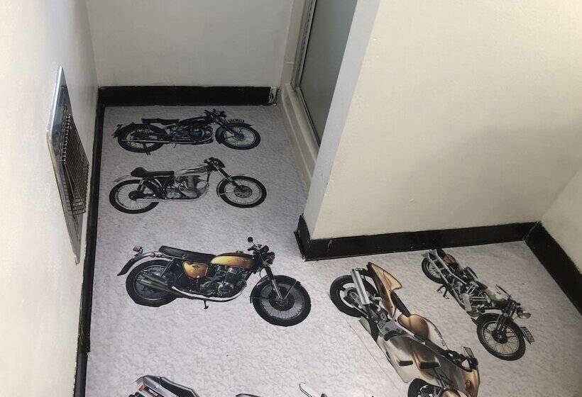 酒店 Lighthouse Inn