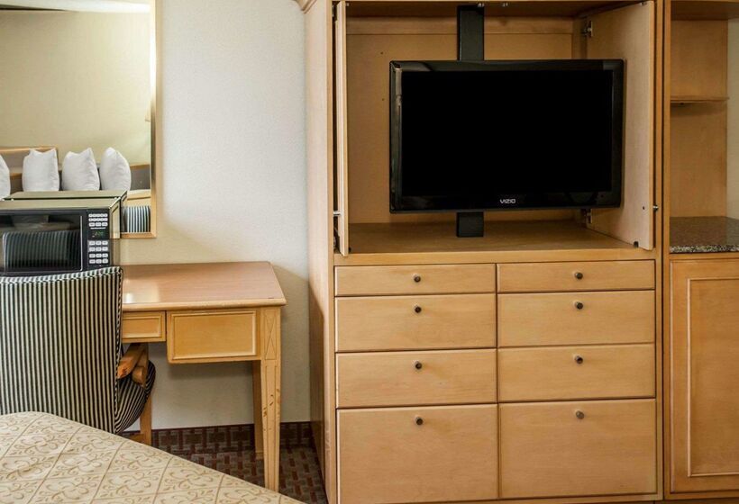 בית מלון כפרי Quality Inn & Suites Greenfield I70