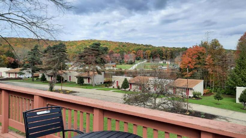 ホテル The Lodge At Chalk Hill