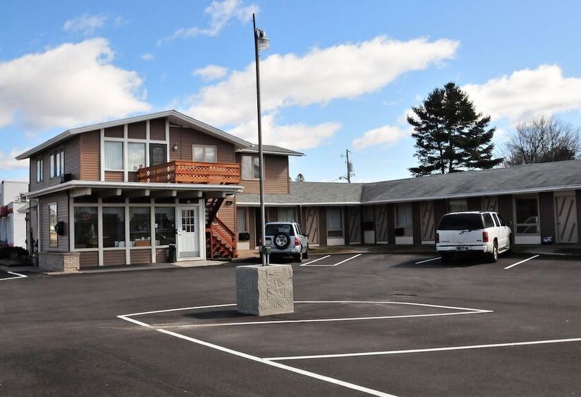 מוטל Budget Host Inn Iron Mountain