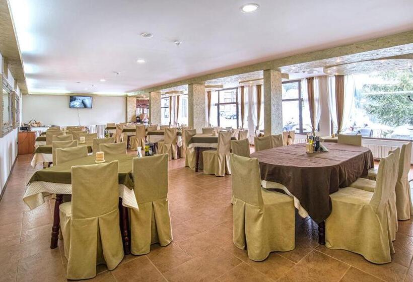 Отель Kamena Pamporovo