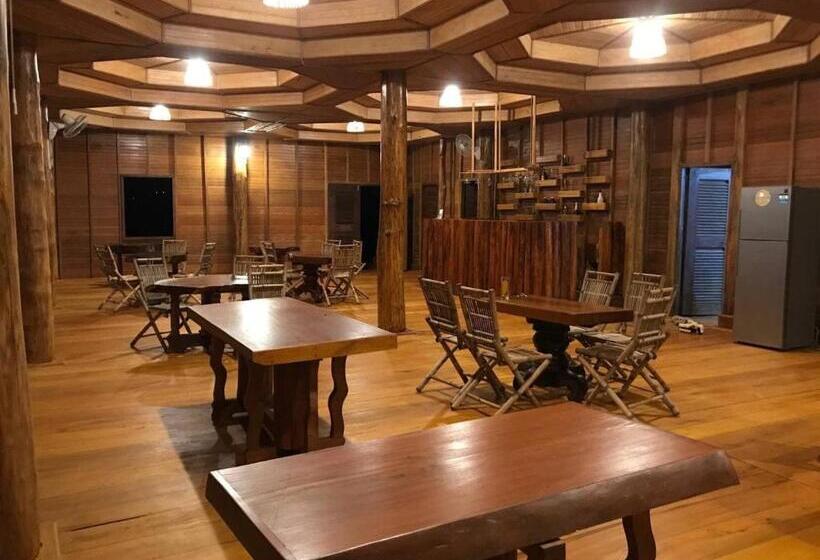 فندق Gibbon Lodge