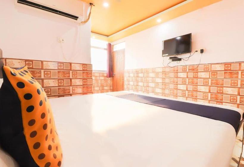 فندق Spot On 49251 Harish Chandra Guest House