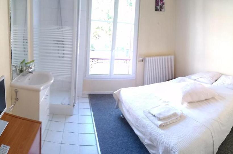 Отель Le Relais