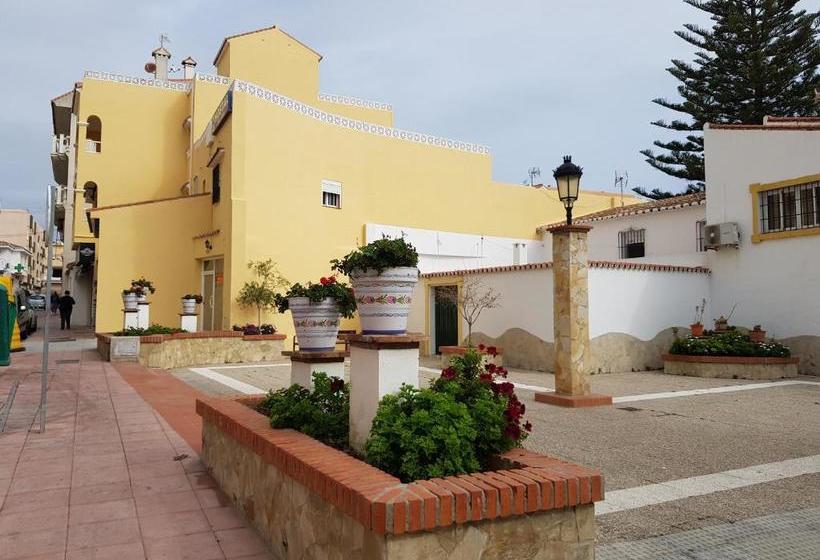 פנסיון Hostal San Luis