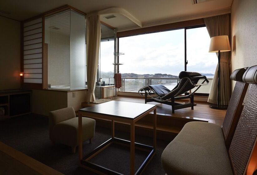 ریوکان Yuyawan Onsen Hotel Yokikan