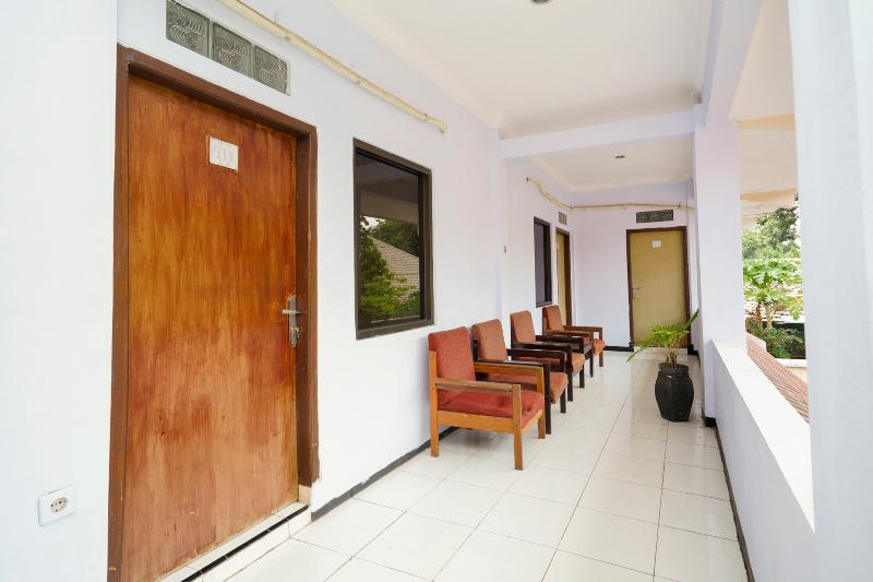فندق Oyo 2003 Female Residence