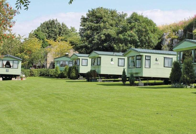 استراحتگاه Lime Tree Park
