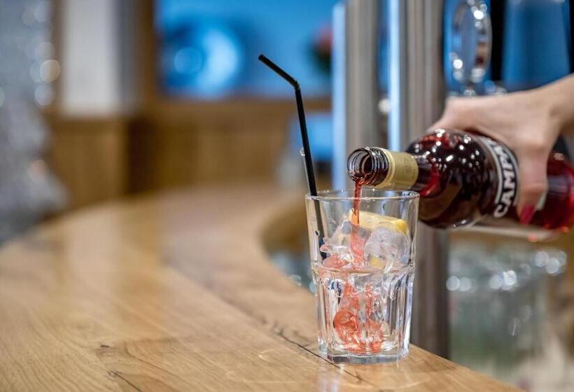 هتل Garni Christine