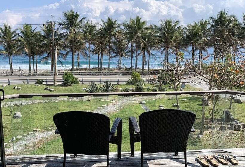 تختخواب و صبحانه Coconut Beach Homestay