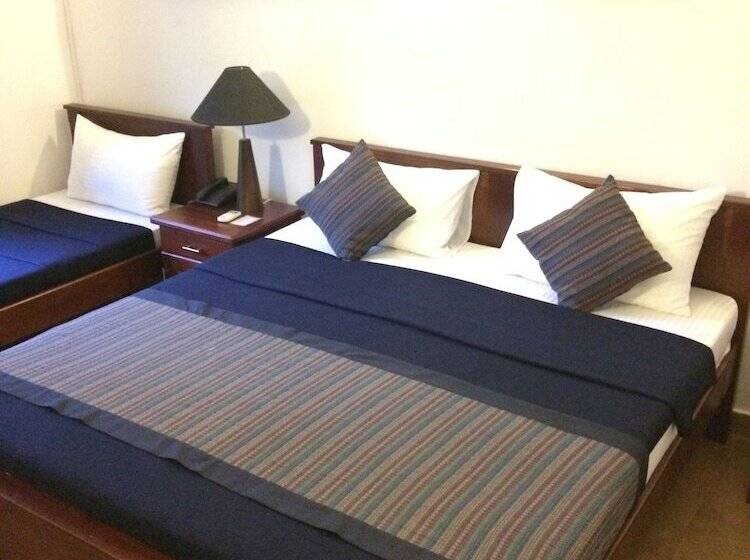 Общежитие Funk Bunk Mount View Lodge