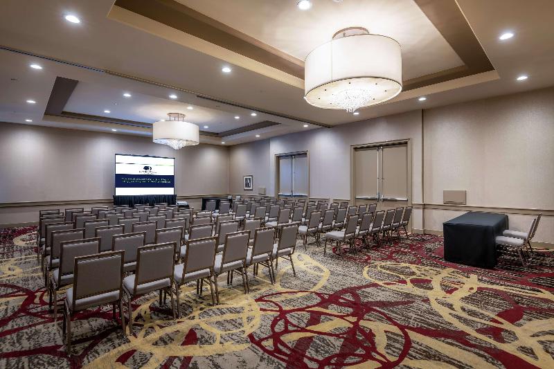 בית מלון כפרי Doubletree By Hilton Los Angeles  Norwalk