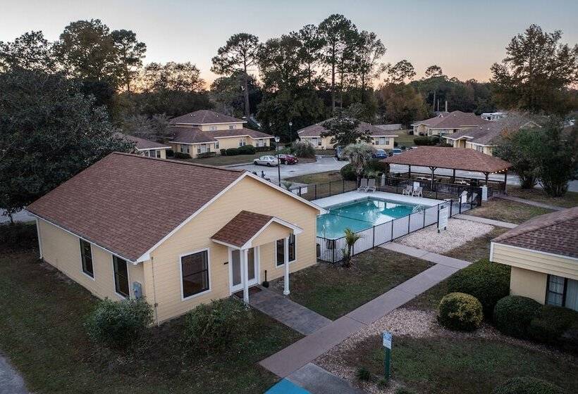 فندق Mariners Suites   Kingsland