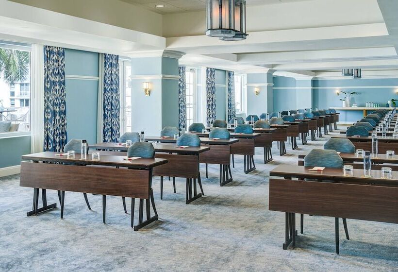 בית מלון כפרי Marriott Stanton South Beach