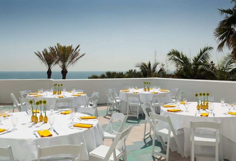 בית מלון כפרי Marriott Stanton South Beach