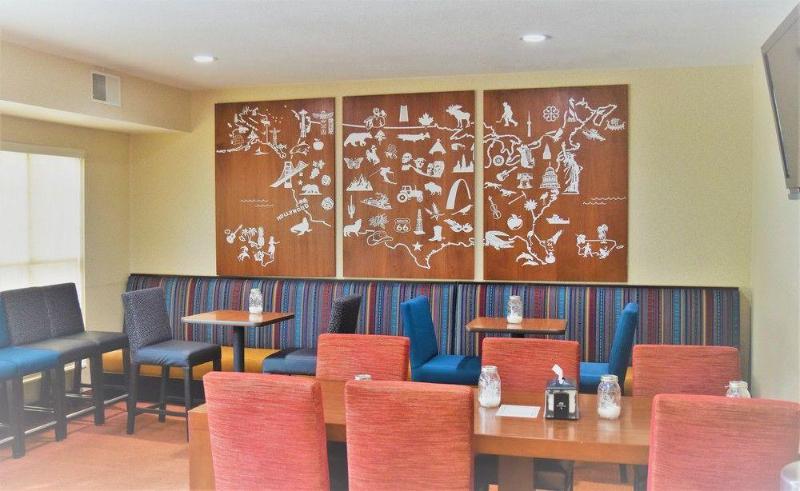 هتل Towneplace Suites Sioux Falls