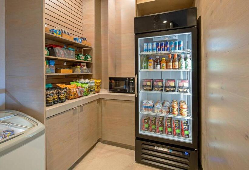 هتل Tucson Marriott University Park