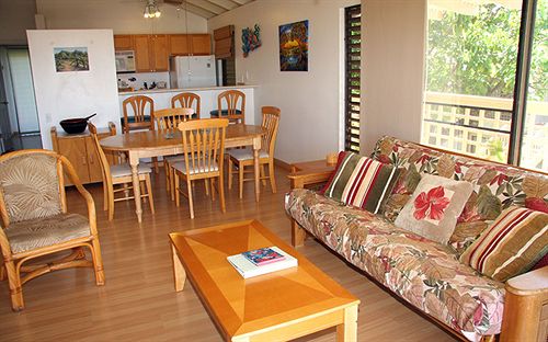 Molokai Vacation Properties  Ke Nani Kai