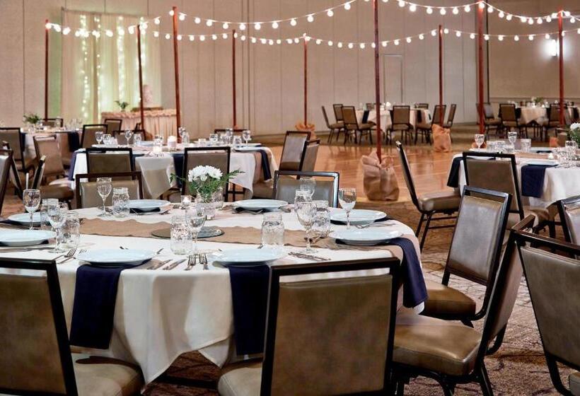 Meadowview Marriott Conference Resort And Convention Center