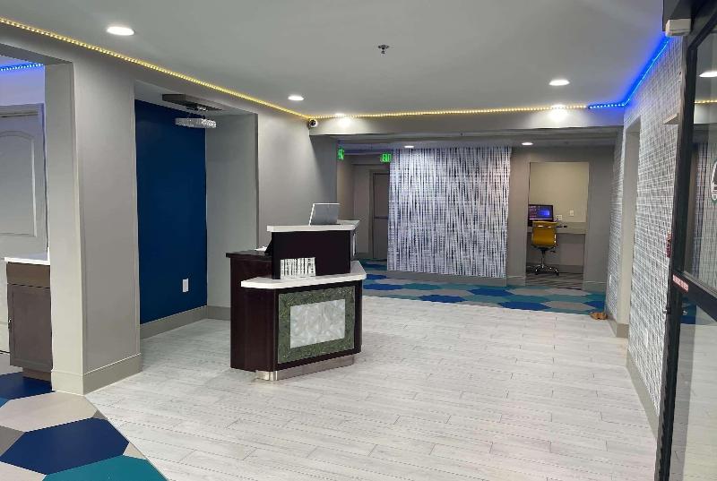 Microtel Inn By Wyndham Athens