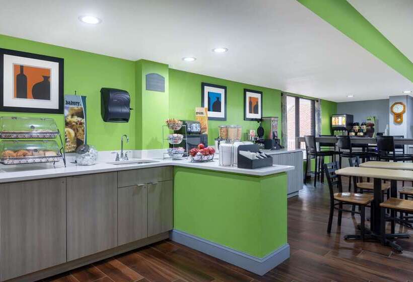 Microtel Inn By Wyndham Lake Norman